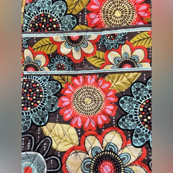 Vera Bradley Tote Bag in Flower Shower - Picture 4 of 4